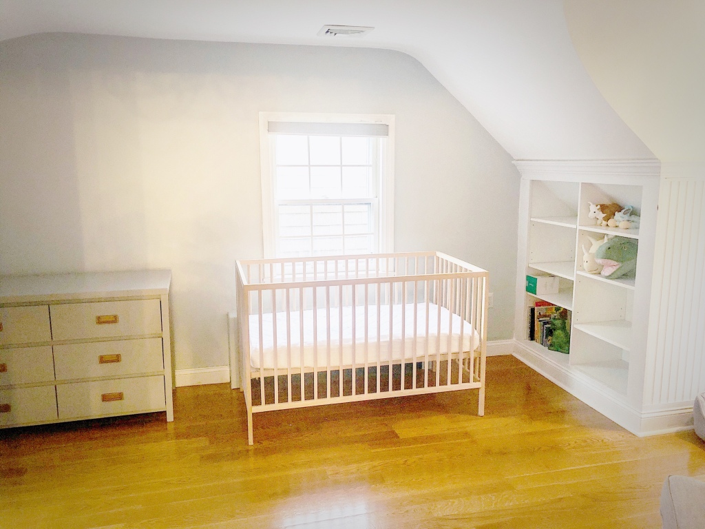 Walking straight into the bedroom After with crib & changing table assembled
